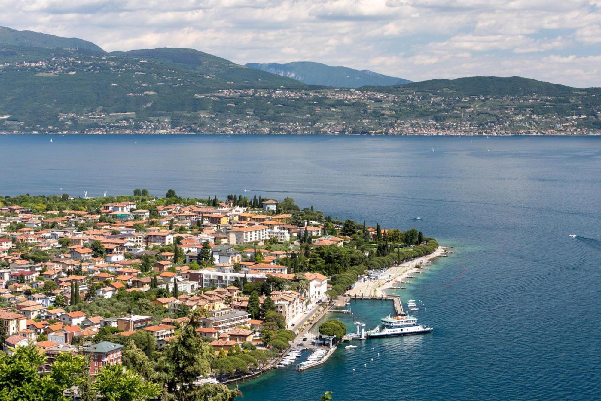 Spiaggia Azzurro -Lakeside With Terrace - Happy Rentals Toscolano Maderno Extérieur photo